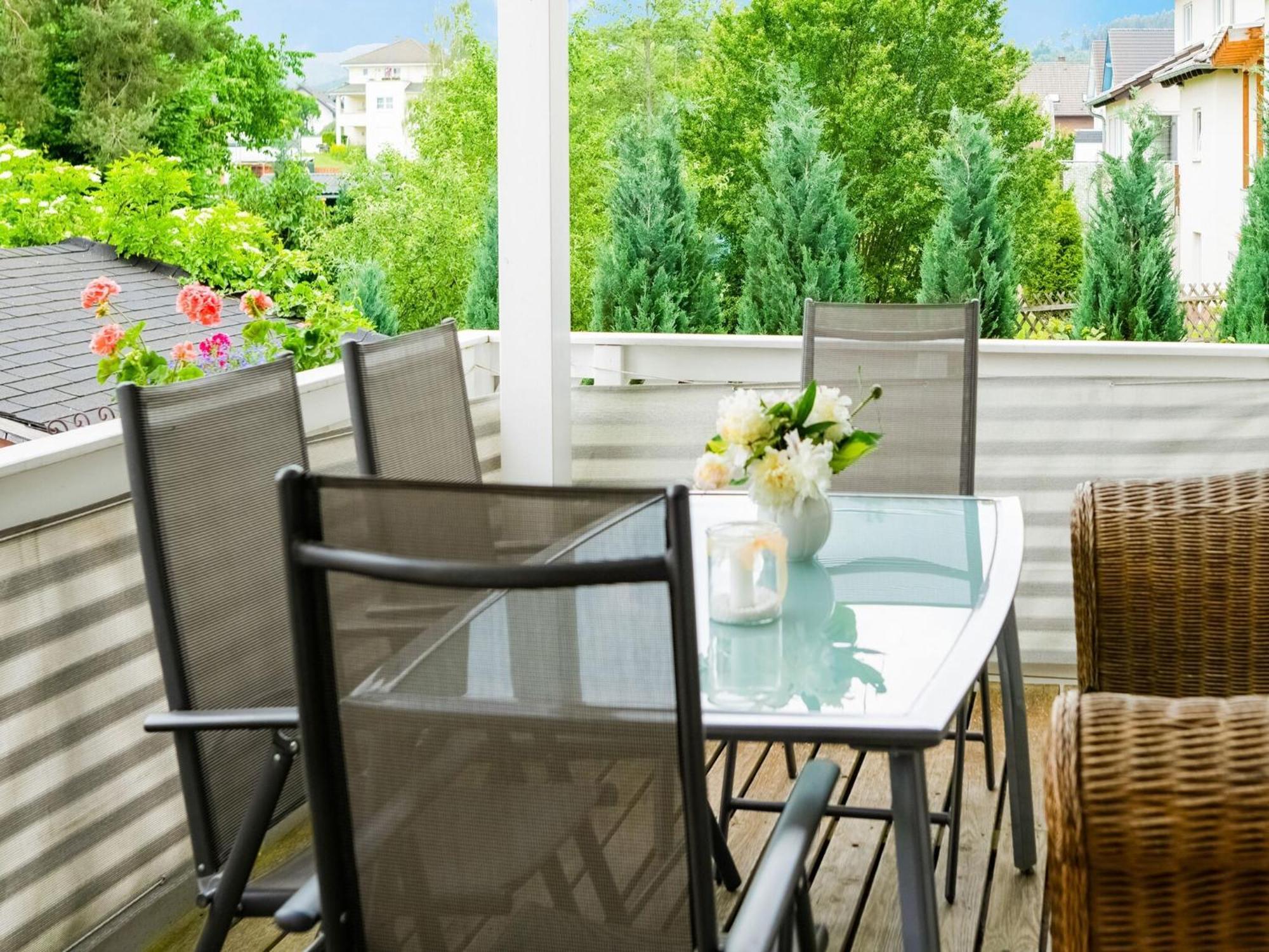 Luxurious Apartment In Medebach Near Public Pool Екстериор снимка