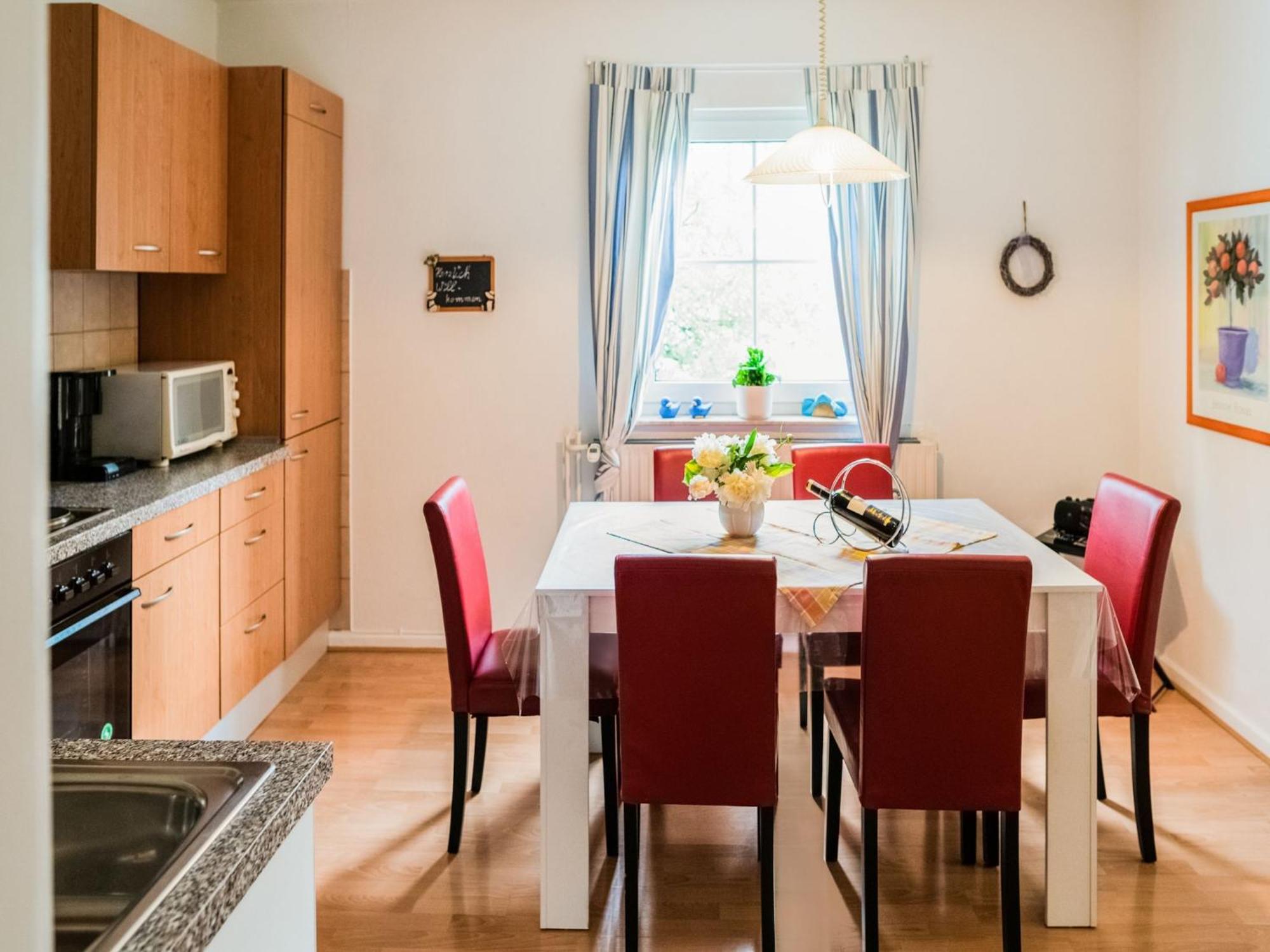 Luxurious Apartment In Medebach Near Public Pool Екстериор снимка
